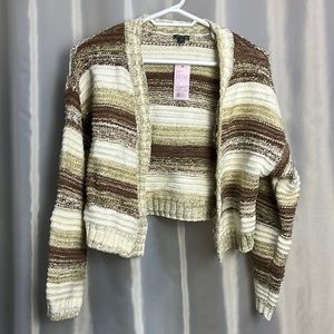 Wild fable crop shawl